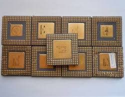 Intel 386 ceramic gold-cap CPU.High gold content for strong recovery potential
